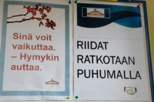 Paavolan koulun teema oli viime vuonna "Riidat ratkotaan puhumalla".