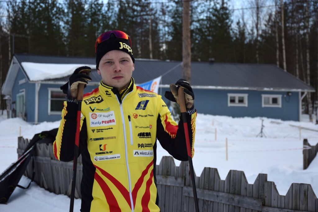 Juuso Mäkelä hiihti Äänekoskella Sm-viestikultaa. Arkistokuva.