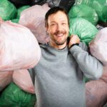Miljoona roskapussia -kampanjan kummi Mikko Peltola innosti omalla esimerkillään monet roskien keruuseen.