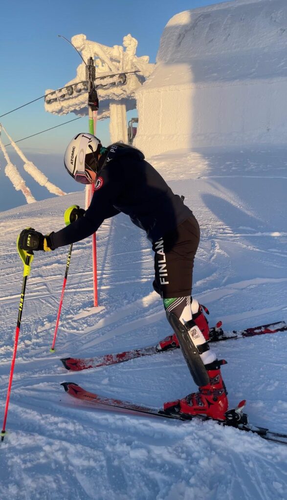 Nelly Hänninen Rukalla pujottelutreeneissä tammikuussa 2024. Kuva Nellyltä.